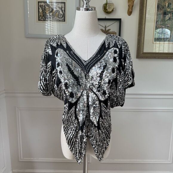 Vintage 70s 80s Silk Silver Sequins Butterfly Crop Top XS S - Picture 1 of 9